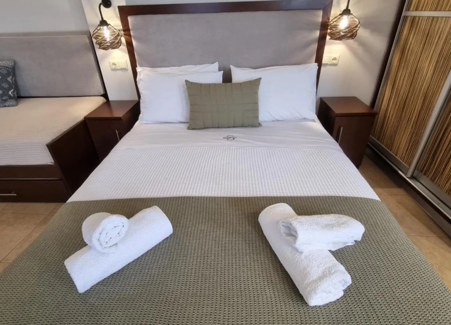 Greenhill Holiday Suites Sarti